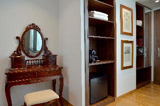 Acropolian Spirit Boutique Hotel