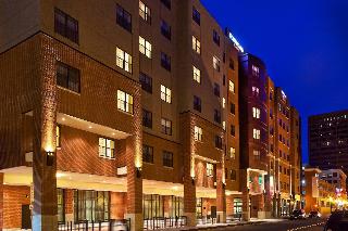 Courtyard Syracuse Downtown at Armory Square