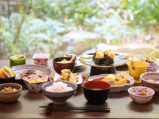 餐館