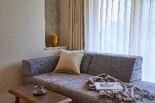 Room:TWN.DX-1