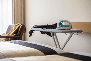 Room:TWN.SU-1