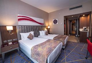 Ramada by Wyndham Istanbul Alibeykoy