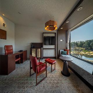 Room:SUI.EJ