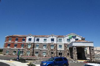 Holiday Inn Express & Suites Brentwood
