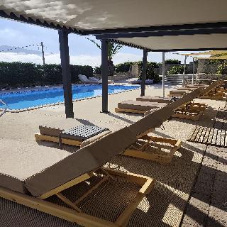 Lagoon View Apartments - Adults Only