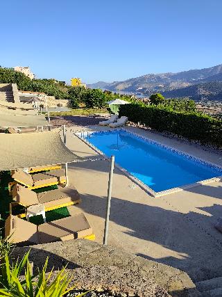 Lagoon View Apartments - Adults Only