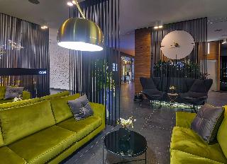 Nyota Hotel & Conference Center