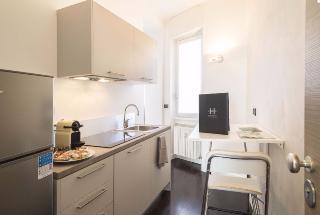 HEMERAS BOUTIQUE HOUSE PENTHOUSE ASOLE, Milan