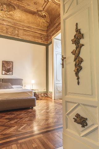 Relais Della Porta, Naples