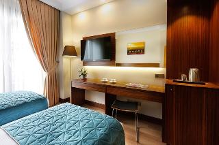 The White Orient Hotel