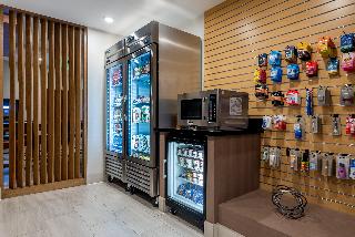 Holiday Inn Express Suites Santa Ana Orange County