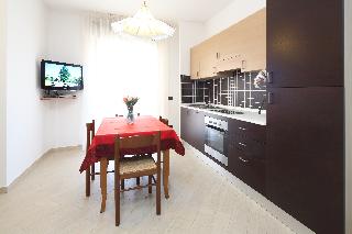 Residence Hotel Kriss, Genoa