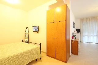 Residence Hotel Kriss, Genoa