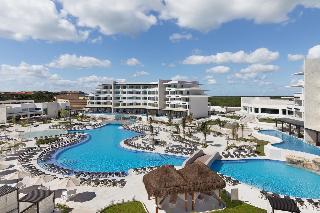 Ventus at Marina El Cid Spa & Beach Resort