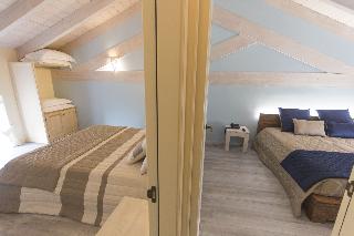 Room Room