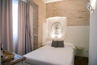 Palazzo Scotto, Puglia