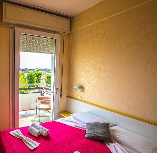 Hotel Brenta, Rimini