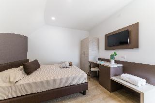 Room Room