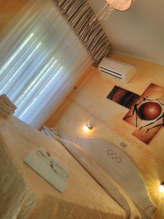 Hotel Eva la Romantica, Genoa