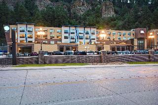 Tru by Hilton Deadwood