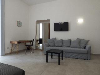 B&B Monteoliveto 33, Naples