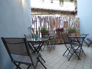 B&B Monteoliveto 33, Naples