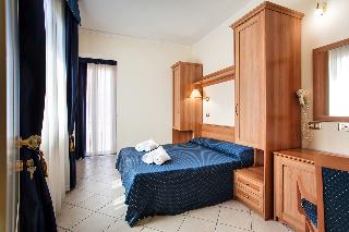 De La Ville, Rimini