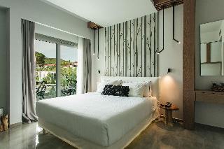 Blue Carpet Luxury Suites