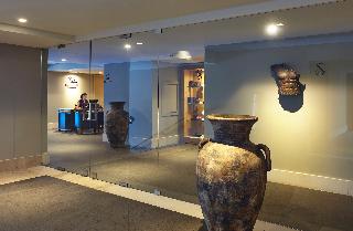 Les Suites At The Cliff Bay