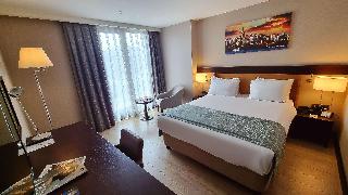 Port Bosphorus Hotel
