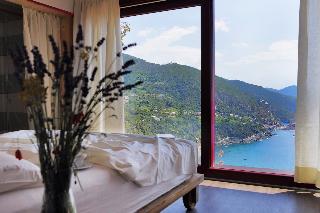Sesta Terra Natural Resort, Genoa