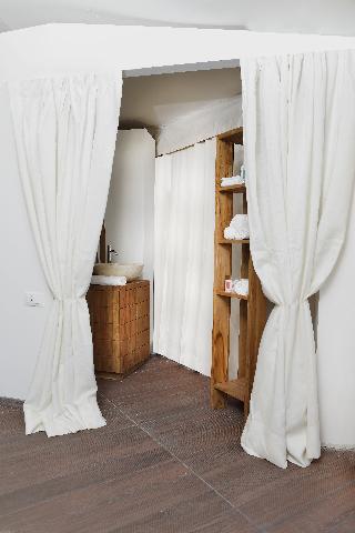 Sesta Terra Natural Resort, Genoa