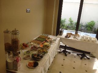 Artika Hotel