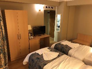 Artika Hotel