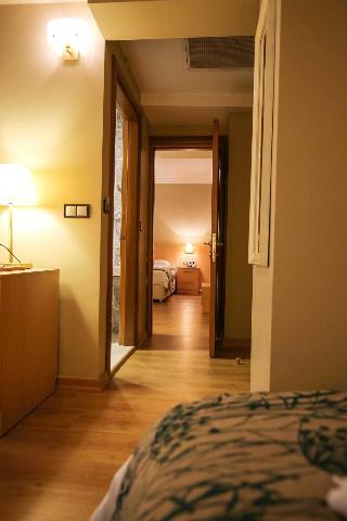 Artika Hotel