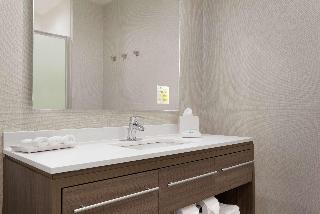 1 King Bed Studio Suite Nonsmoking