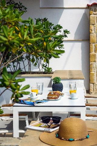 Elpiniki Luxury Apartments
