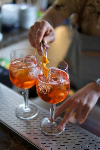 Metaxa Hotel Urban Boutique Living