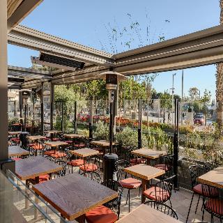 Metaxa Hotel Urban Boutique Living