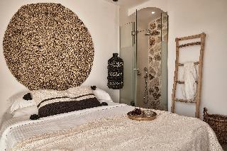 Room Room