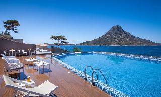 Carian Hotel