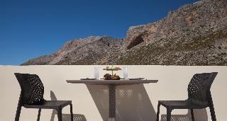 Carian Hotel