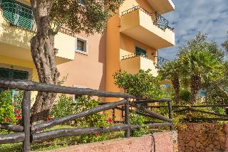 Residence I Mirti Bianchi, North Sardinia