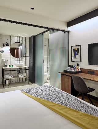 Room Room