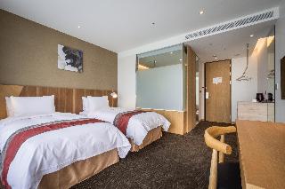 Room:TWN.ST-1