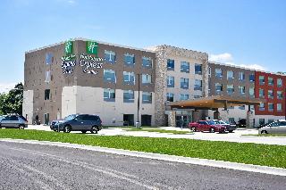Holiday Inn Express Suites Bensenville O'Hare IHG