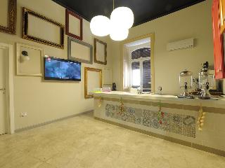 Angioino B&B & Spa, Naples