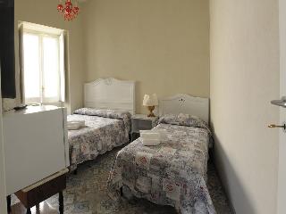 Angioino B&B & Spa, Naples