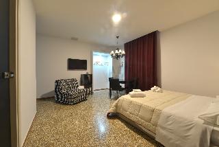 Angioino Rooms, Naples