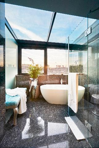Aria Hotel Budapest by Library Hotel Collection